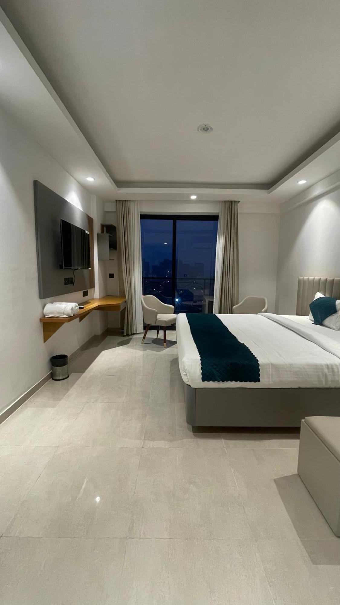 Hotel Maple Tree - Near Ekana Cricket Stadium - Lucknow Dış mekan fotoğraf